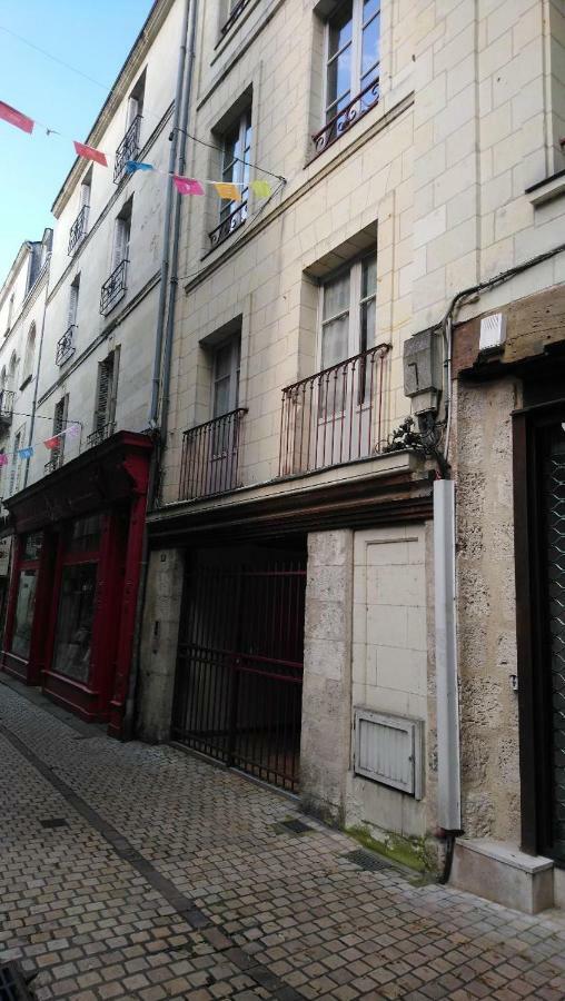 Ferienwohnung The Peaceful Corner In The Heart Of Saumur Exterior foto